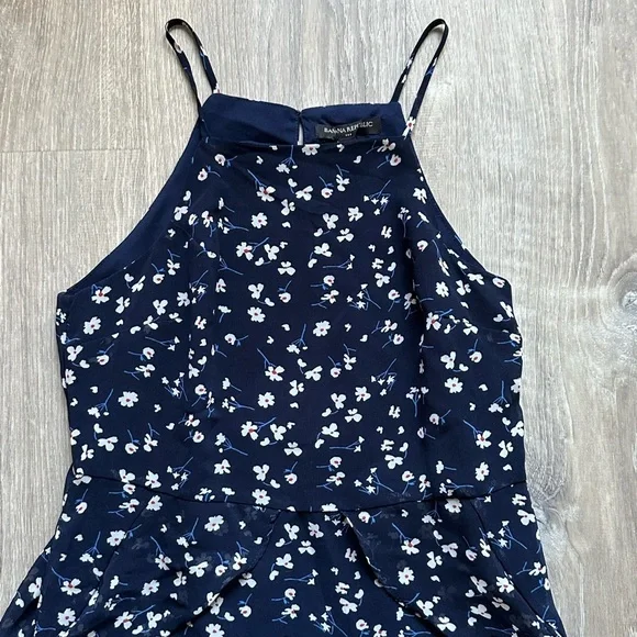 Banana Republic Floral Print Tiered Ruffle Dress Size 8 - Picture 3 of 5